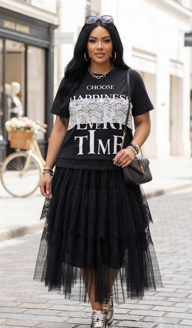 camiseta blanca de manga corta con corte clásico