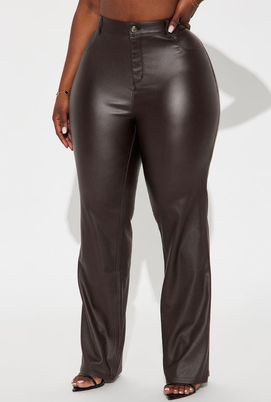 Pantalon de Cuerina